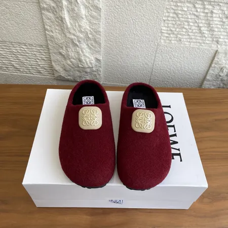 ロエベ スリッパ