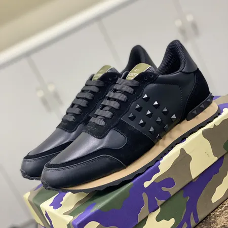 ヴァレンティノ カジュアルシューズ