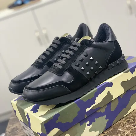 ヴァレンティノ カジュアルシューズ