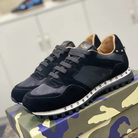 ヴァレンティノ カジュアルシューズ