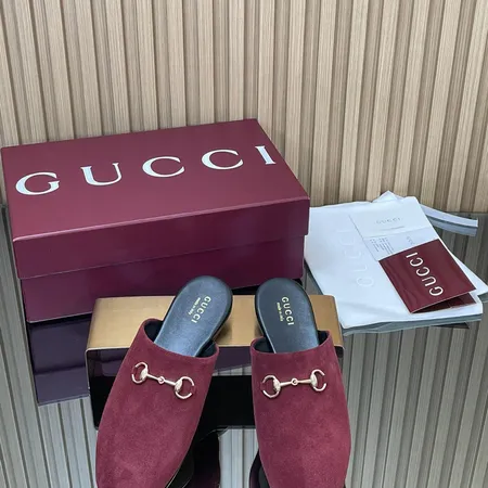 グッチ スリッパ