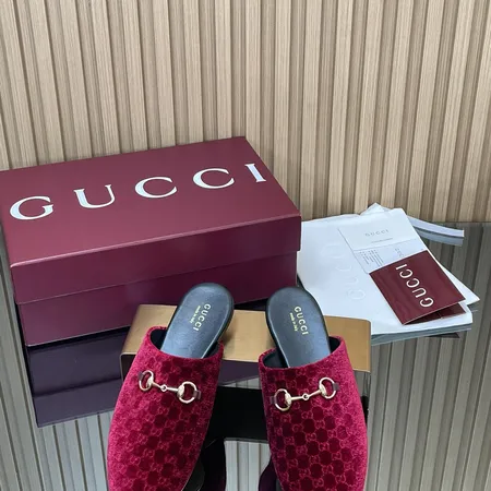 グッチ スリッパ