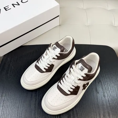 ジバンシィ カジュアルシューズ