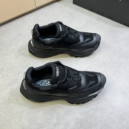 ヴェルサーチ カジュアルシューズ