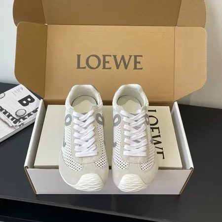 ロエベ カジュアルシューズ