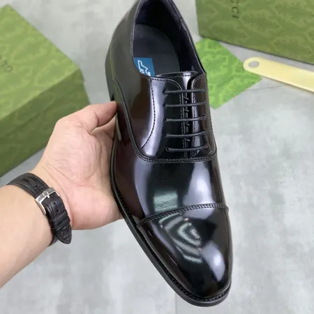 グッチ ビジネスシューズ