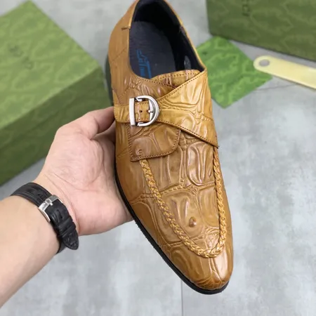 グッチ ビジネスシューズ