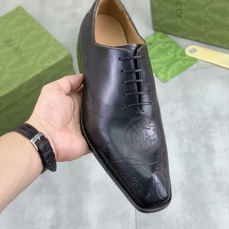 グッチ ビジネスシューズ