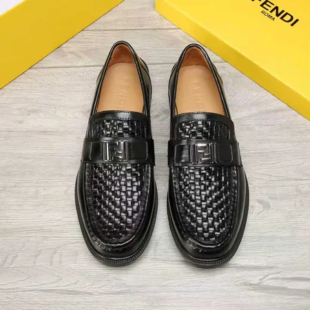 フェンディ ビジネスシューズ