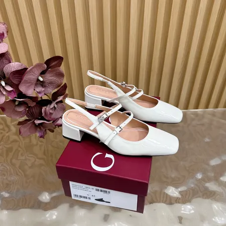 グッチ サンダル