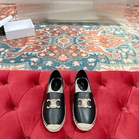 セリーヌ カジュアルシューズ