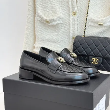 シャネル ビジネスシューズ