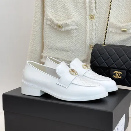 シャネル ビジネスシューズ