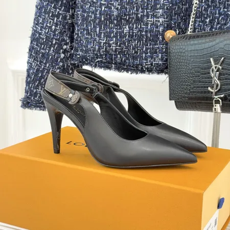 ルイヴィトン サンダル