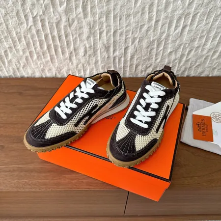 エルメス カジュアルシューズ