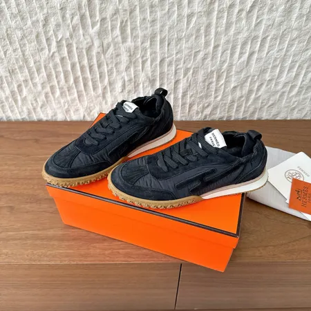 エルメス カジュアルシューズ