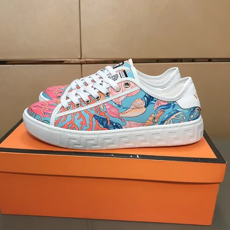 ヴェルサーチ カジュアルシューズ