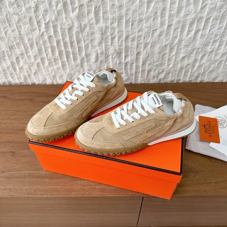 エルメス カジュアルシューズ