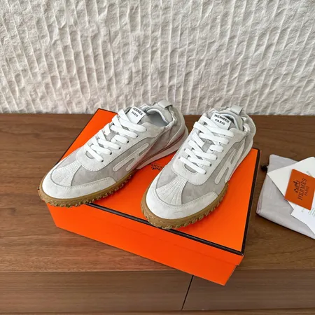 エルメス カジュアルシューズ