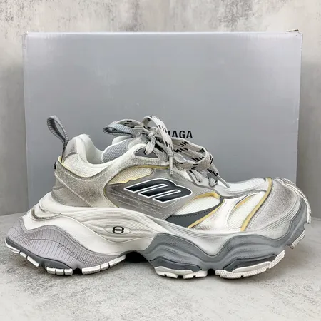 バレンシアガ スニーカー