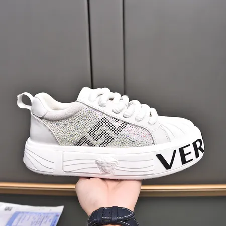 ヴェルサーチ カジュアルシューズ