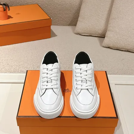 エルメス カジュアルシューズ