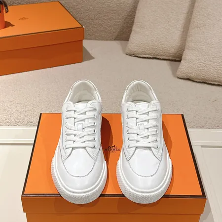 エルメス カジュアルシューズ