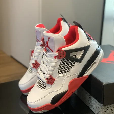 エアジョーダン スニーカー