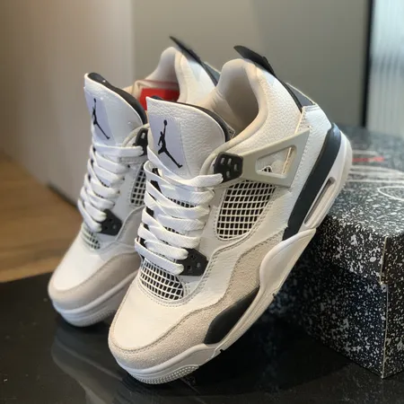 エアジョーダン スニーカー