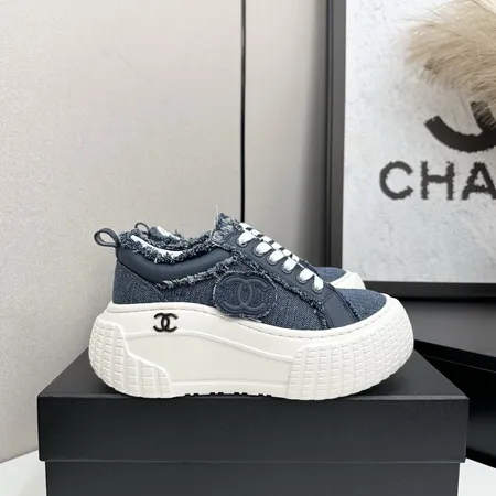 シャネル スニーカー