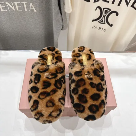 ミュウミュウ スリッパ