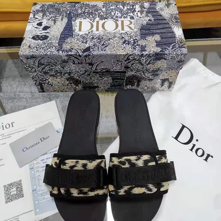 ディオール スリッパ