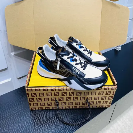 フェンディ スニーカー