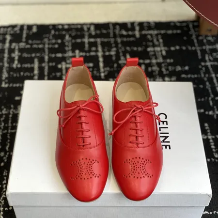 セリーヌ カジュアルシューズ