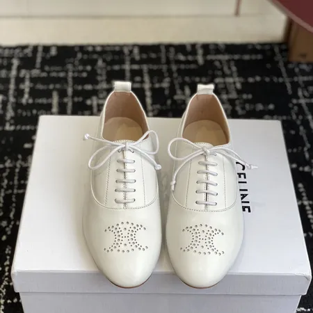 セリーヌ カジュアルシューズ