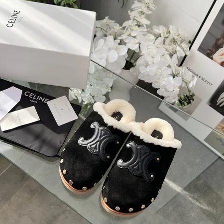 セリーヌ スリッパ