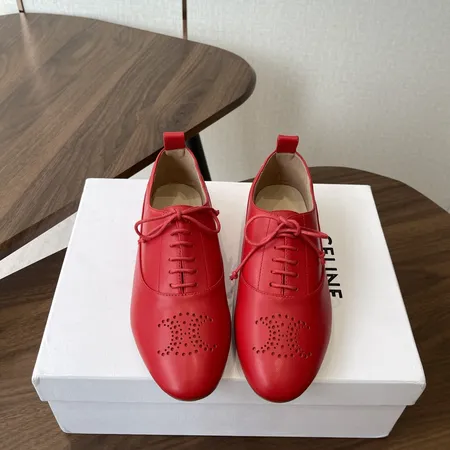 セリーヌ カジュアルシューズ