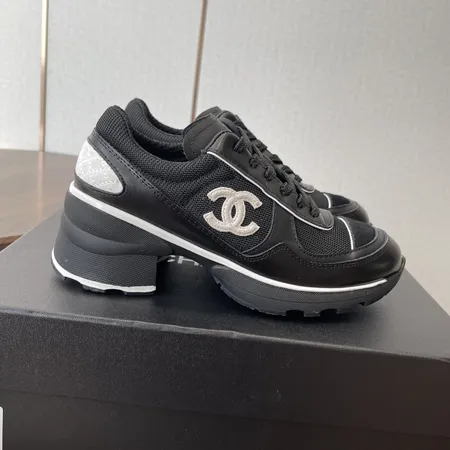シャネル スニーカー