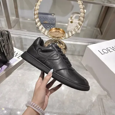 ロエベ カジュアルシューズ