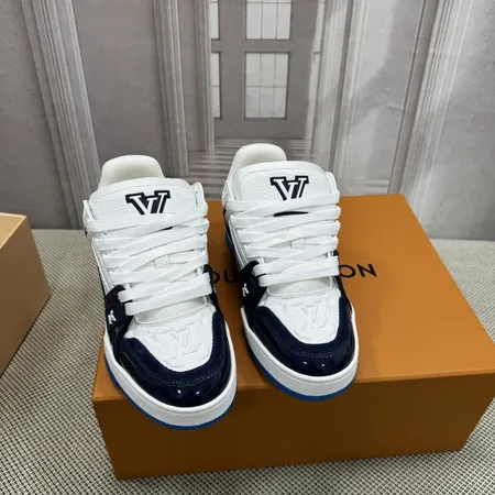 ルイヴィトン カジュアルシューズ