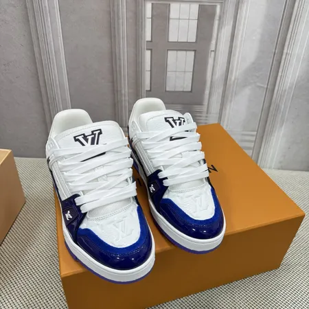 ルイヴィトン カジュアルシューズ