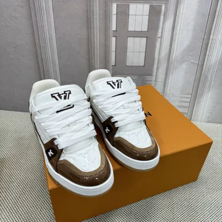 ルイヴィトン カジュアルシューズ