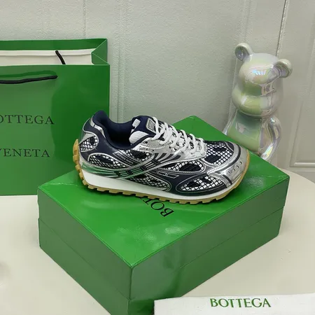 ボッテガ ヴェネタ スニーカー
