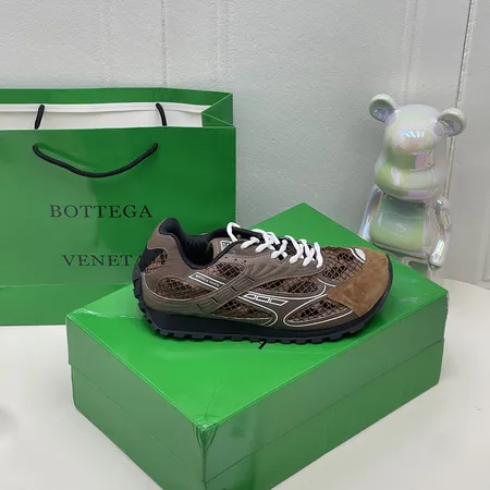 ボッテガ ヴェネタ スニーカー