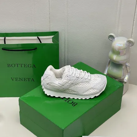 ボッテガ ヴェネタ スニーカー