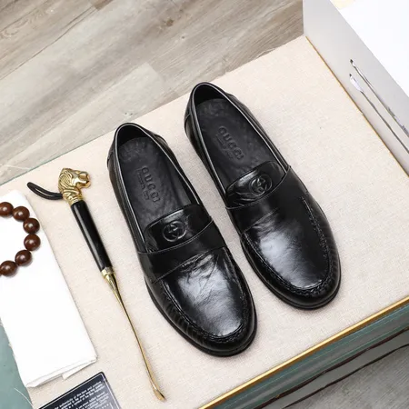 グッチ ビジネスシューズ