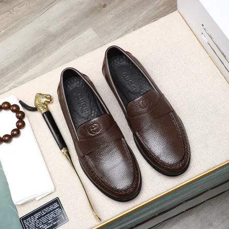 グッチ ビジネスシューズ