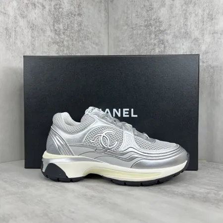 シャネル スニーカー