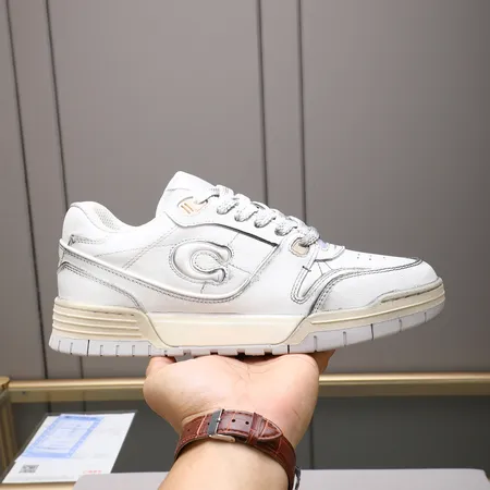 コーチ カジュアルシューズ