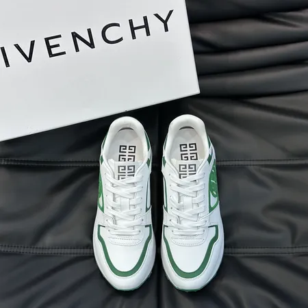 ジバンシィ カジュアルシューズ